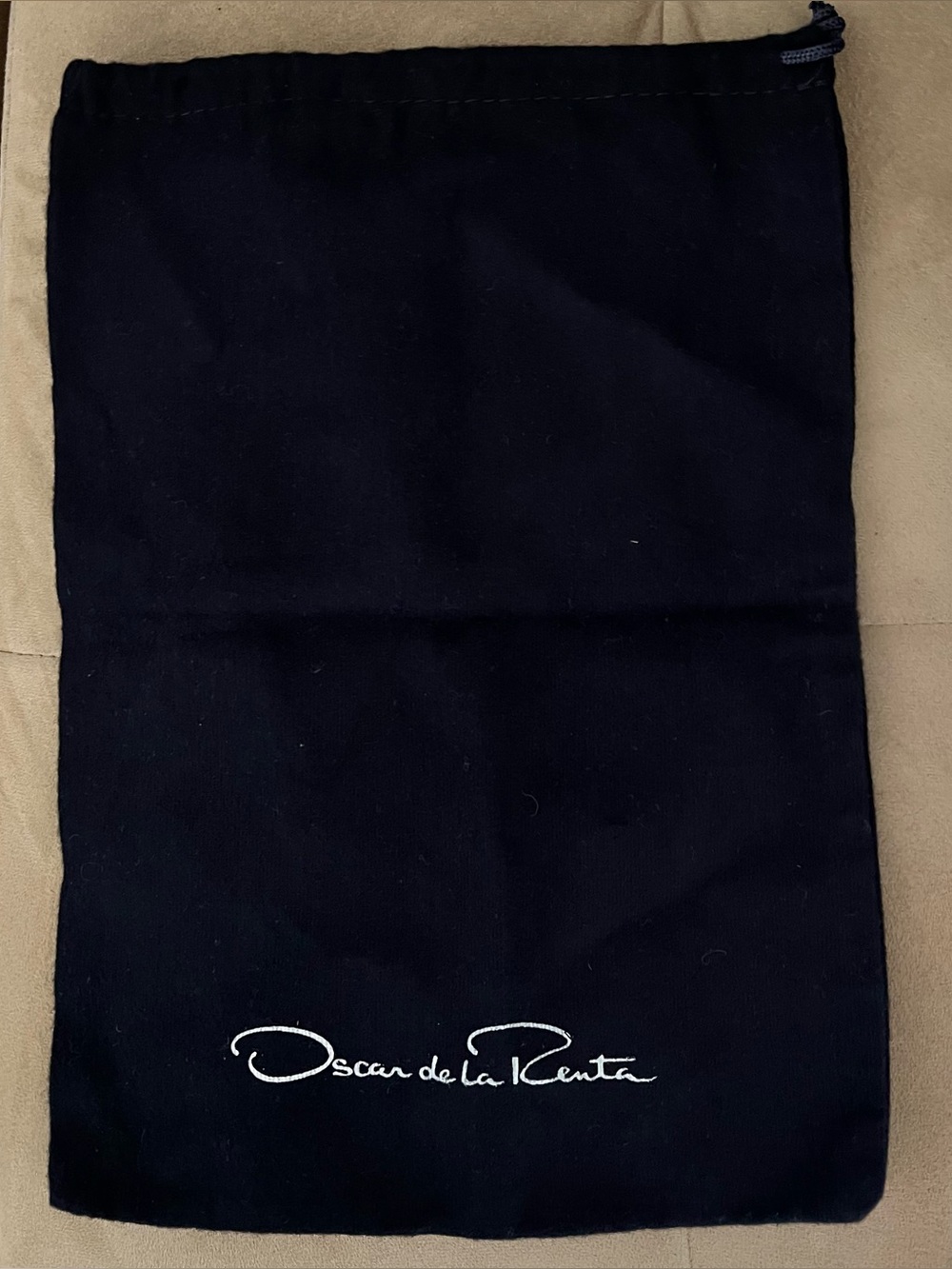 [Sold] Oscar de la Renta Sz.38 Black Satin Heels - Picture 7 of 7
